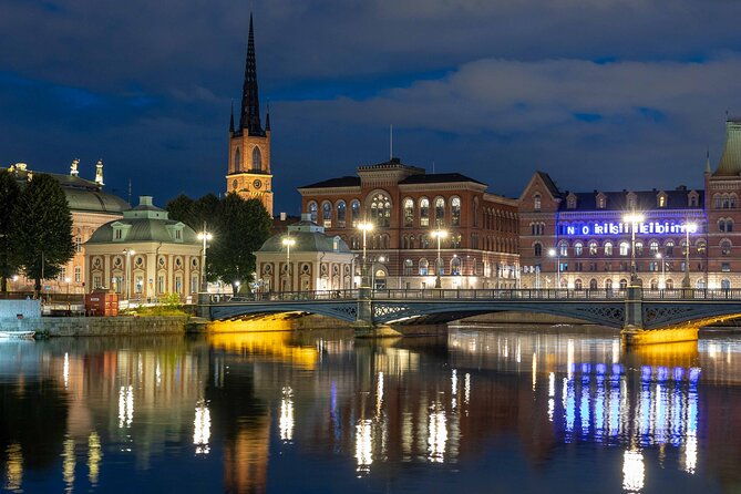 magical-stockholm-by-night-photo-walk