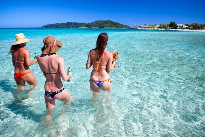 manawakie-park-sightseeing-island-tour-beach
