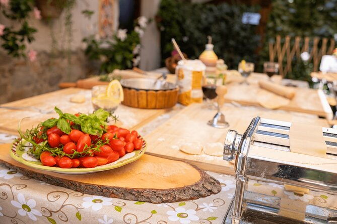 mari-cooking-class-in-a-family-farm-with-amalfi-coast-view