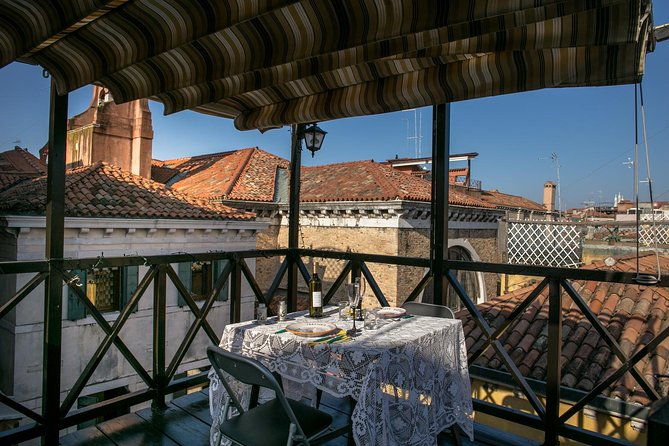 market-tour-dining-at-a-locals-home-in-venice