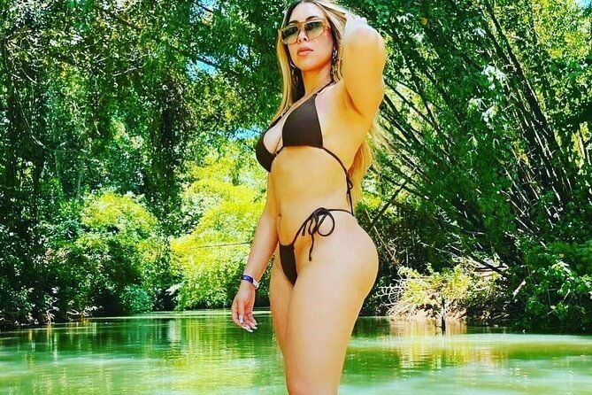 martha-brae-river-bamboo-rafting-private-tour