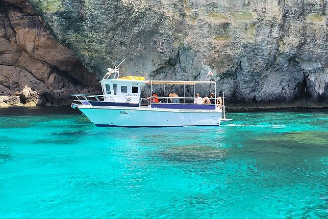 mellieha-gozo-comino-sea-caves-and-blue-lagoon-cruise