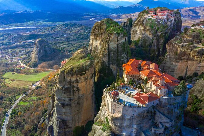 meteora-2-days-by-train-from-thessaloniki-including-2-guided-meteora-tours-daily