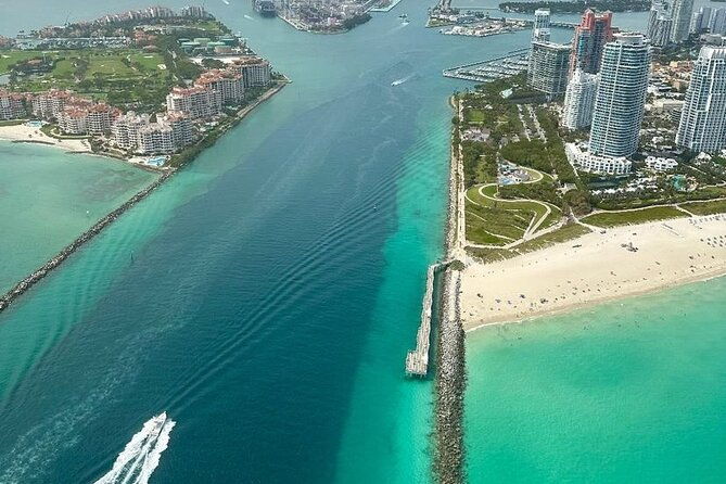 miami-beach-luxury-plane-tour-with-free-champagne