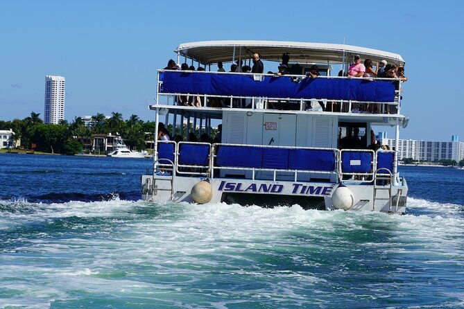 miami-sip-sea-cocktail-cruise-sunset-boat-tour-2