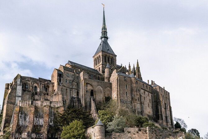 mont-saint-michel-full-day-tour-from-bayeux