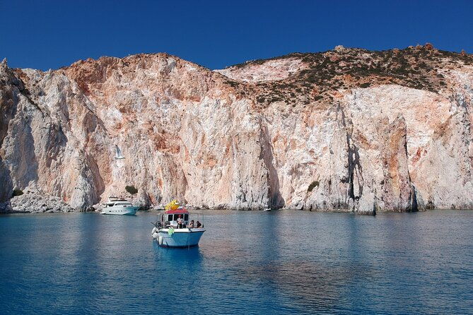 morning-group-fishing-tour-from-milos-to-polyaigos-2