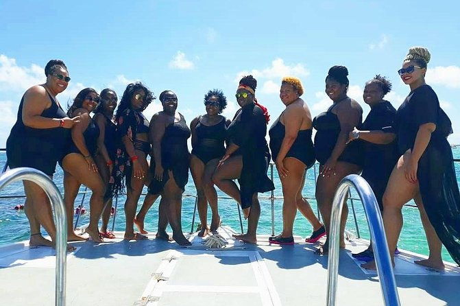 morning-private-party-boat-with-water-slide-open-bar-and-bbq