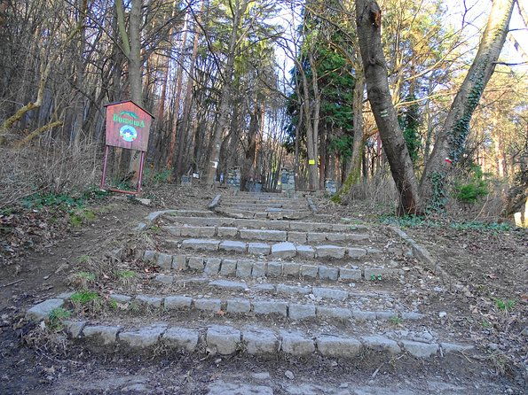 mt-vitosha-and-boyana-waterfall-hiking-tour-from-sofia