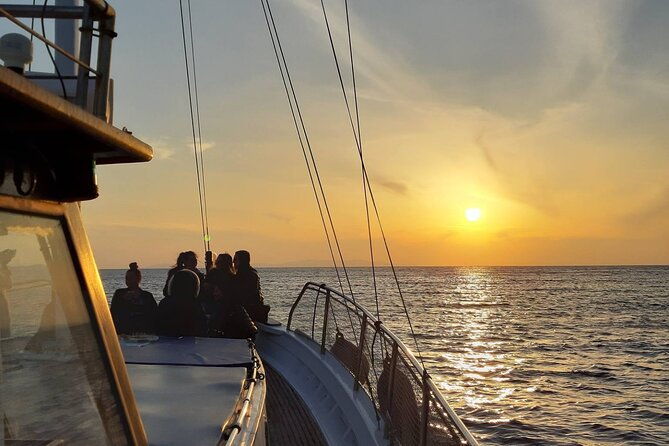 mykonos-sunset-cruise-with-drinks