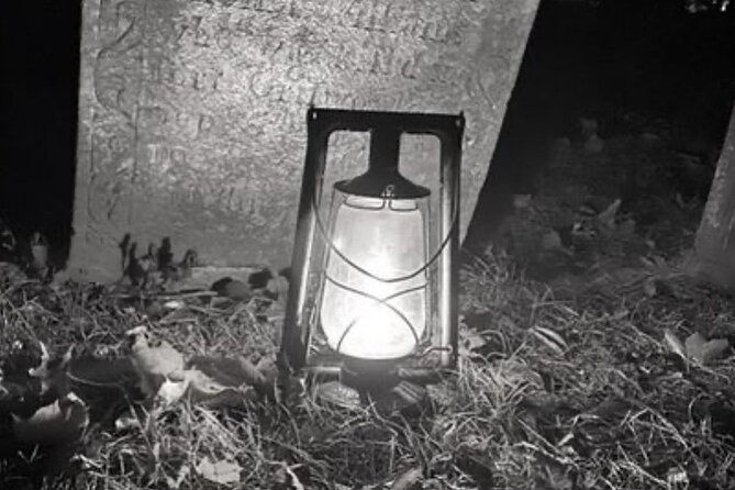 mystic-moonlit-graveyard-ghost-tour