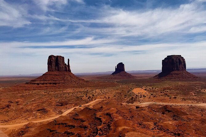 navajo-tribal-park-monument-valley-self-guided-driving-tour