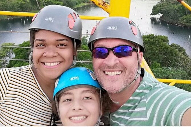 new-panama-zip-line-over-gatun-lake-and-kayak-or-horse-riding