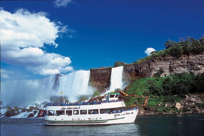 niagara-falls-usa-day-night-small-group-tour-plus-dinner-2