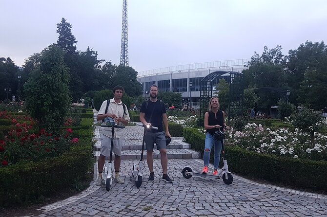 night-sofia-on-an-electric-scooter-guided-tour