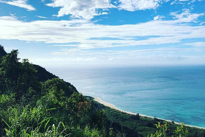 north-shore-tour-guide-hike-2