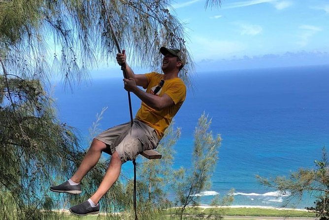 north-shore-tour-guide-hike