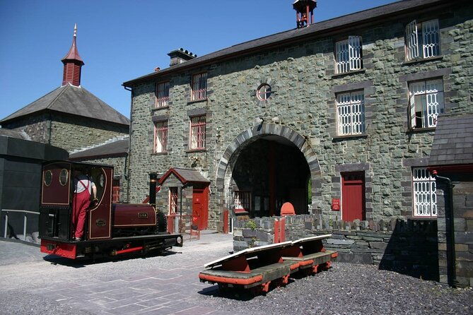 north-wales-and-caernarfon-castle-day-tour-from-liverpool-2