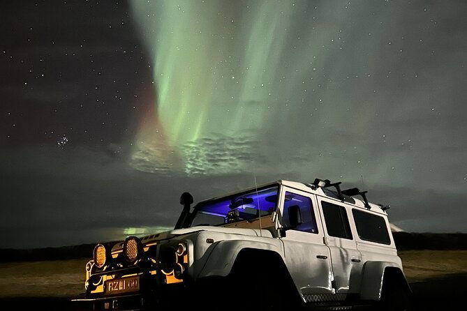 northern-lights-4x4-tour-from-akureyri