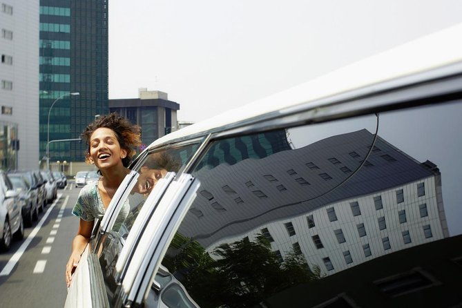 nyc-vip-private-luxury-airport-arrival-ride-by-stretch-limousine