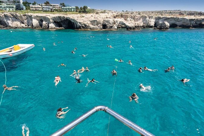 odyssey-boat-safari-from-larnaca
