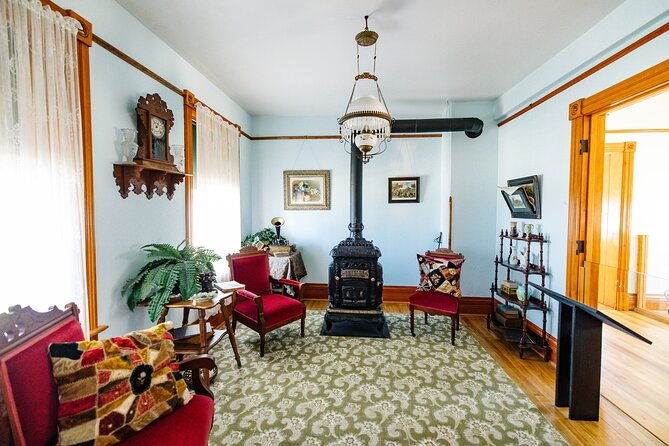 old-mackinac-point-lighthouse-admission