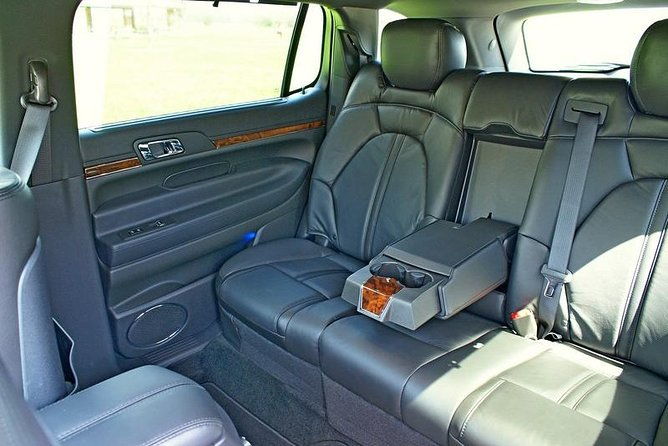 one-way-private-curbside-midway-airport-transfer-2