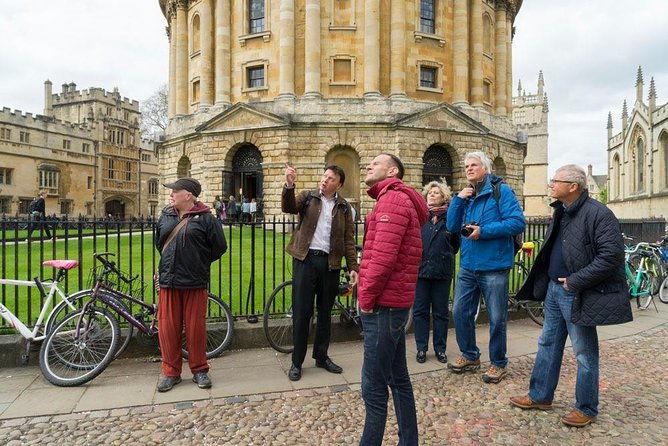 oxford-city-university-walking-private-groups-tour-3