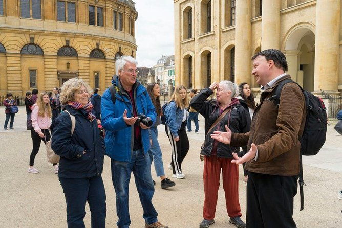 oxford-city-university-walking-private-groups-tour-4