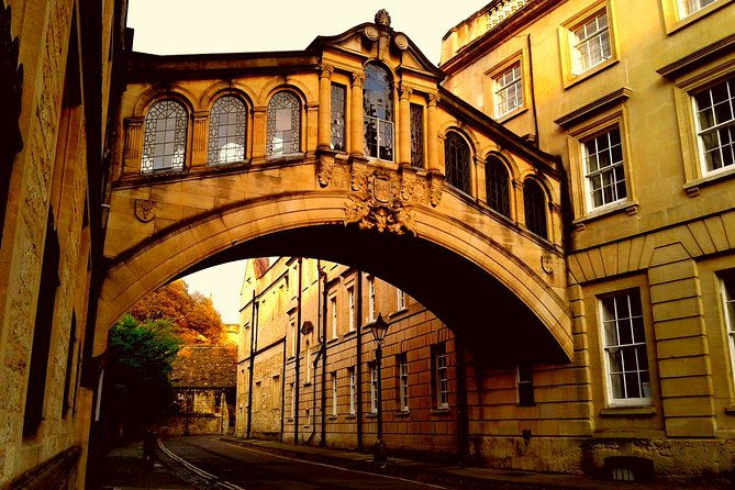 oxford-private-pub-and-city-evening-walking-tour
