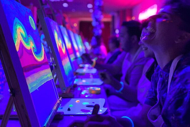 paint-a-neon-fluorescent-picture-while-drinking-unlimited-wine-2