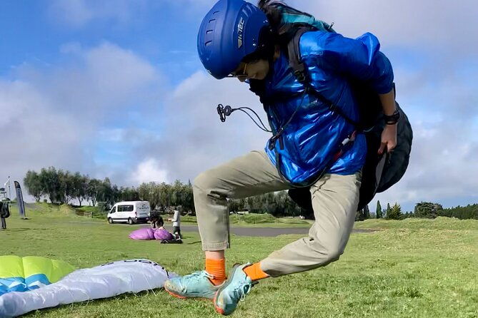 paraglide-mauis-1k-tandem-paragliding-experience-2