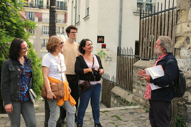 paris-street-art-tour-with-a-street-artist-guide