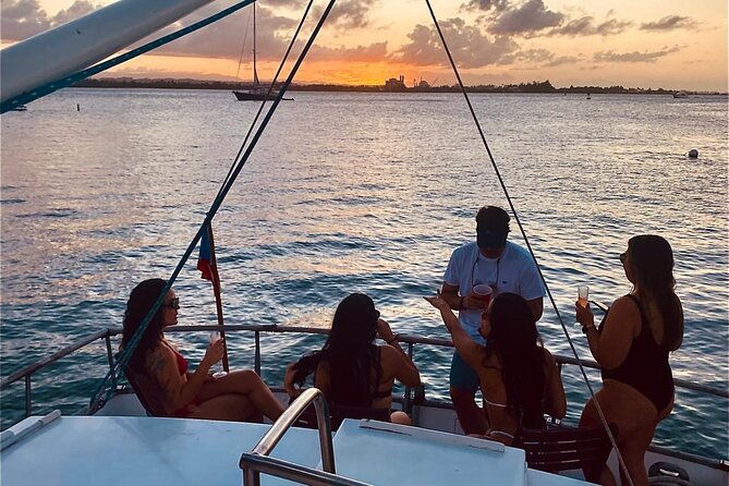 party-boat-san-at-san-juan-bay-day-cruise-with-drink-and-snacks