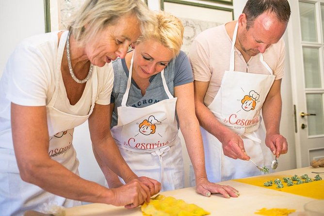 pasta-and-tiramisu-class-with-mamma-in-spoleto
