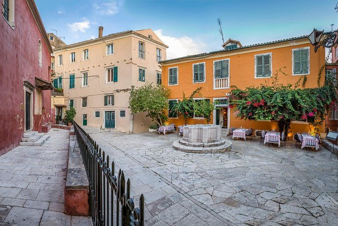 photography-workshop-tour-in-corfu-old-town-2