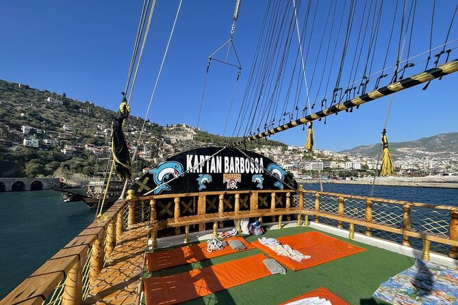 pirate-boat-tour-in-alanya-a-relaxing-day-out-with-lunch