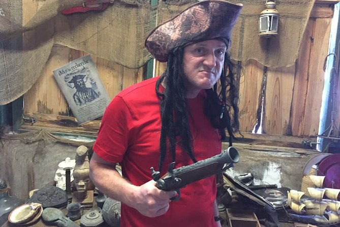 pirates-of-the-caribbean-wallilabou-and-buccament-beach-iv-tours