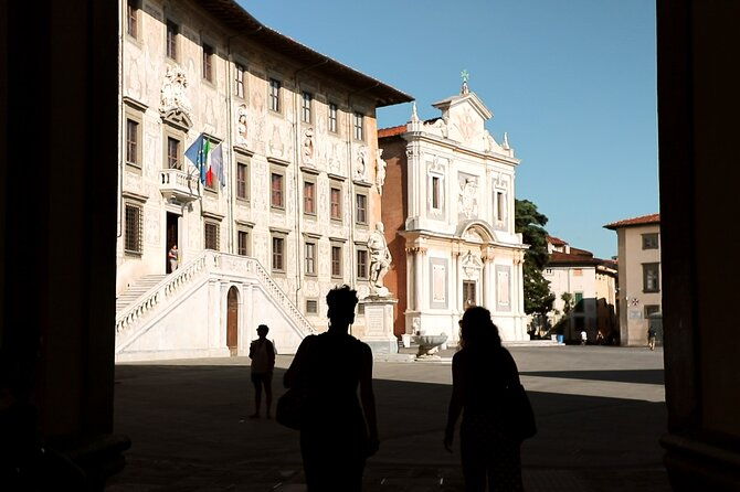 pisa-guided-walking-tour-in-miracoli-square