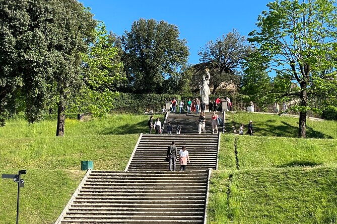 pitti-palace-boboli-and-bardini-gardens-tour-with-a-local-guide-2