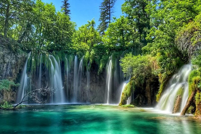 plitvice-lakes-private-day-trip-from-zagreb
