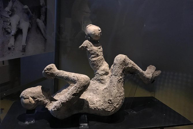 pompeii-herculaneum-with-driver-and-expert-guide