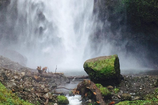 private-1-2-day-columbia-river-gorge-waterfalls-tour-from-portland