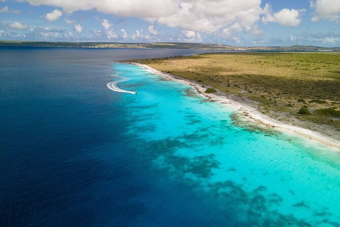 private-2-hour-boat-excursion-along-the-coast