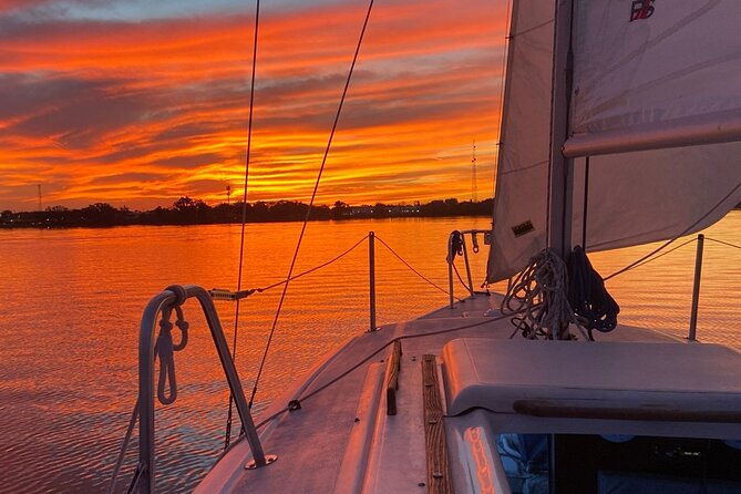 private-2-hour-sunset-sailing-tour-on-lake-fairview-2