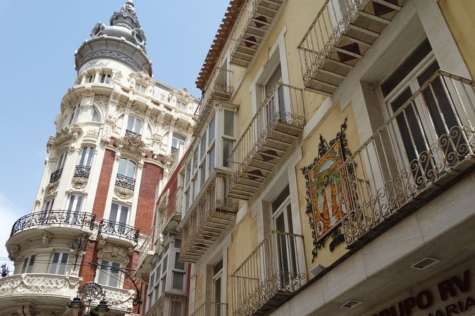 private-4-hour-walking-tour-of-cartagena-with-official-tour-guide