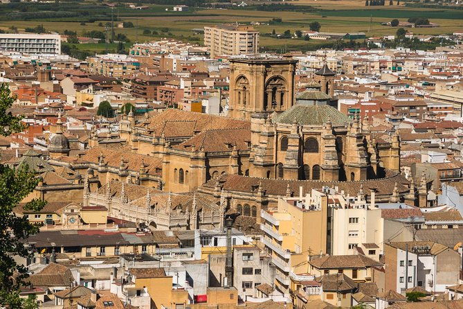 private-4-hour-walking-tour-of-granada-tickets-to-cathedral-and-royal-chapel