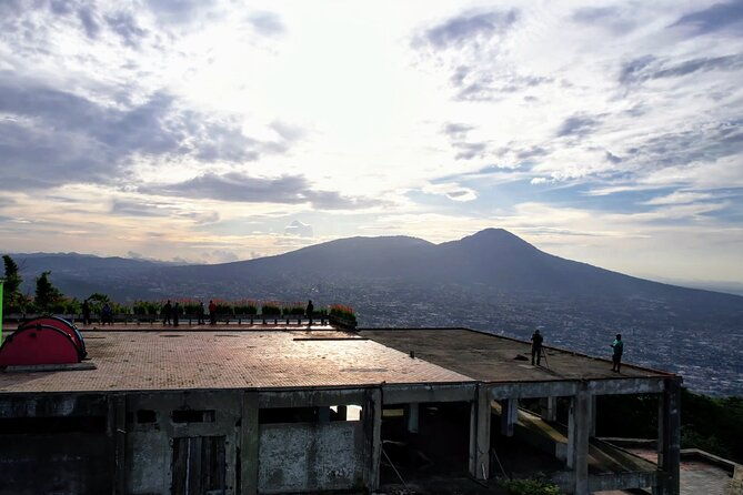 private-4x4-tour-with-view-of-san-salvador-from-the-former-cable-car