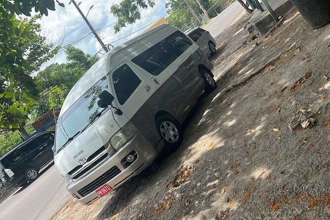 private-airport-transfer-to-hotels-and-airbnb-in-montego-bay