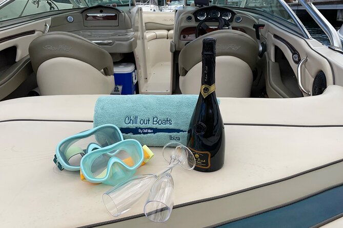 private-boat-rental-with-snorkel-in-san-antonio-ibiza